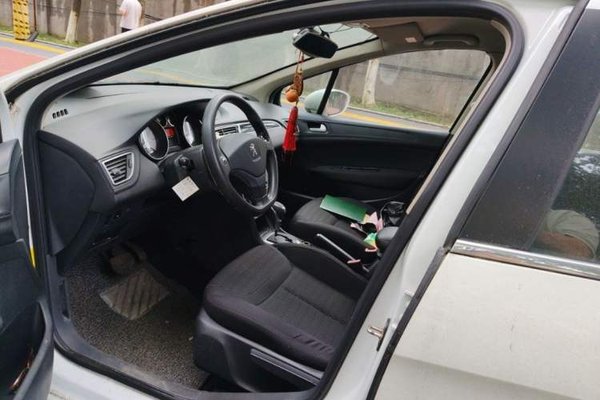 Peugeot 308 2014, 75800 км, за 4554 USD - фото 17