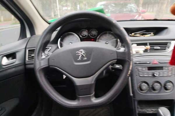Peugeot 308 2014, 75800 км, за 4554 USD - фото 7