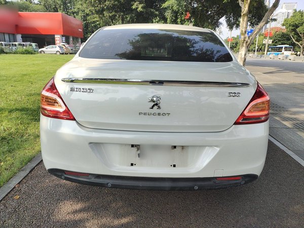 Peugeot 308 2014, 78600 км, за 3731 USD - фото 6