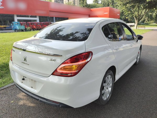 Peugeot 308 2014, 78600 км, за 3731 USD - фото 7