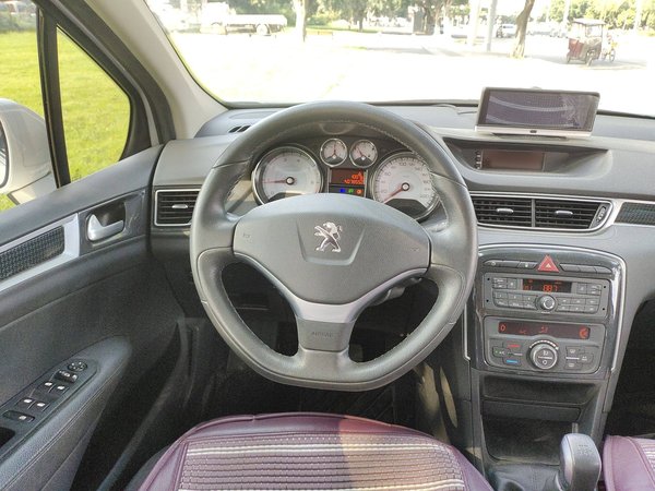 Peugeot 308 2014, 78600 км, за 3731 USD - фото 12