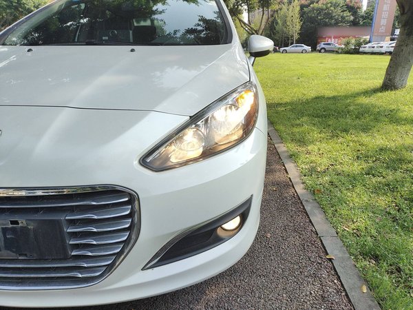 Оценка
C
Used Peugeot 308 2014 Enjoy Edition Classic 1.6L Manual YouShang Model, 2014 года