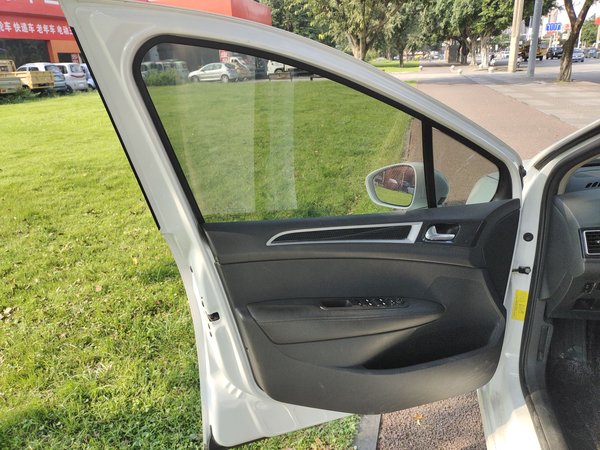Peugeot 308 2014, 78600 км, за 3731 USD - фото 25