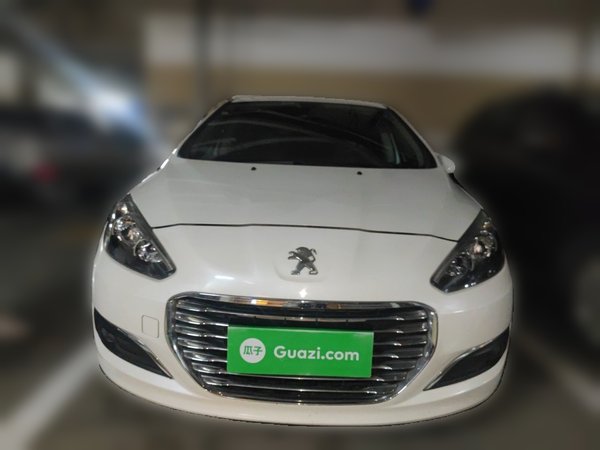 Peugeot 308 2014, 95600 км, за 4314 USD