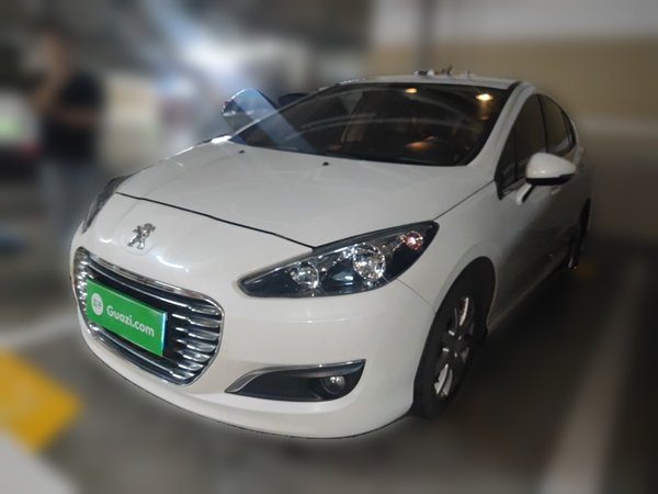 Peugeot 308 · 2014 год