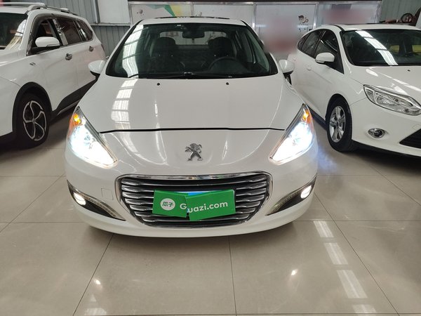 Peugeot 308 2014 Enjoy Edition Classic 1.6L Automatic Premium Model, 2014 года