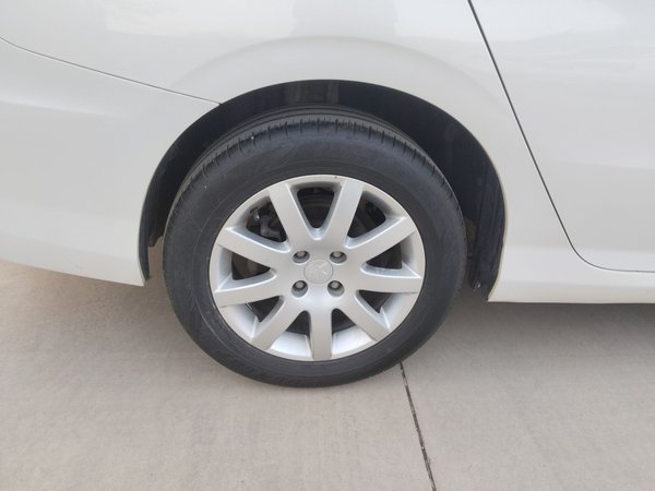 Peugeot 308 2014, 98300 км, за 4355 USD - фото 10