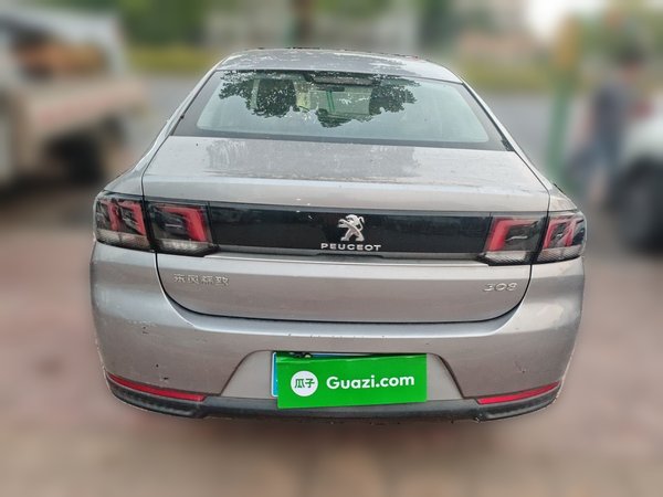 Peugeot 308 2016, 59800 км, за 3925 USD