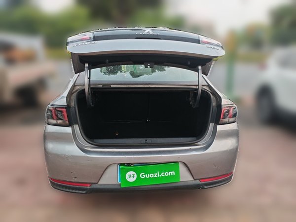 Peugeot 308 2016, 59800 км, за 3925 USD - фото 18