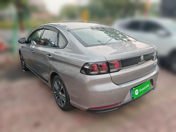 Peugeot 308 2016, 59800 км, за 3925 USD