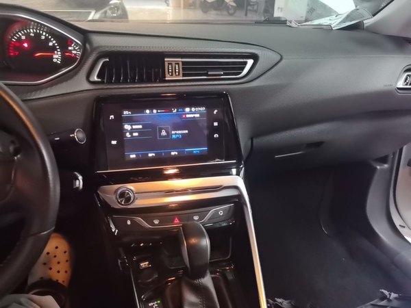 Peugeot 308 2016, 65900 км, за 6321 USD - фото 16