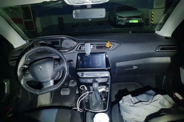 Peugeot 308 2018, 155900 км, за 3737 USD - фото 10