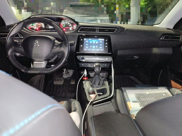 Peugeot 308 2018, 72800 км, за 6291 USD - фото 10