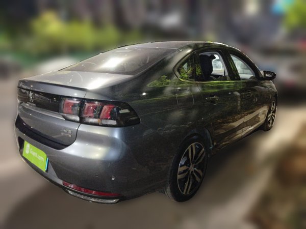 Peugeot 308 2018, 72800 км, за 6291 USD