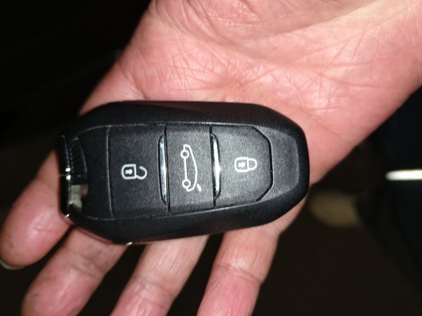 Peugeot 308 2018, 72800 км, за 6291 USD - фото 14