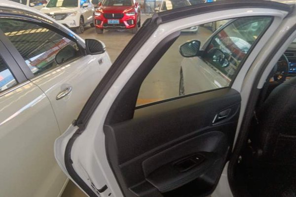 Peugeot 308 2018, 113699 км, за 7091 USD - фото 27