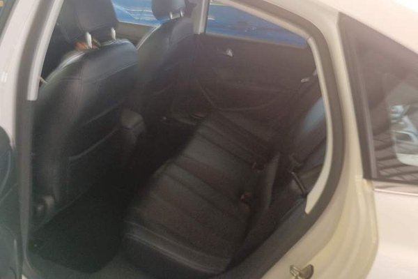 Peugeot 308 2018, 113699 км, за 7091 USD - фото 20