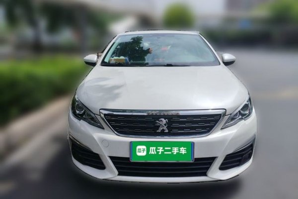 Peugeot 308 2018, 56100 км, за 6776 USD
