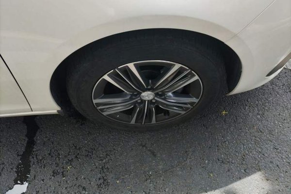 Peugeot 308 2018, 56100 км, за 6776 USD - фото 8