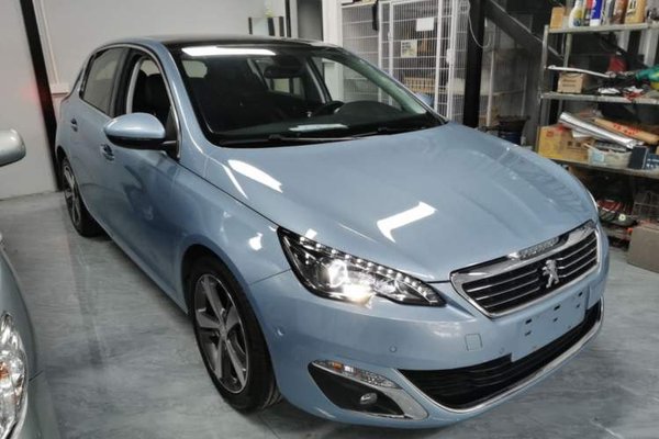 Peugeot 308S 2015, 77100 км, за 6887 USD