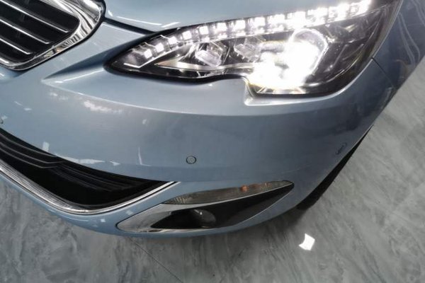 Peugeot 308S 2015, 77100 км, за 6887 USD - фото 9