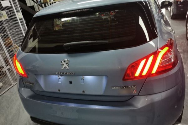Peugeot 308S 2015, 77100 км, за 6887 USD