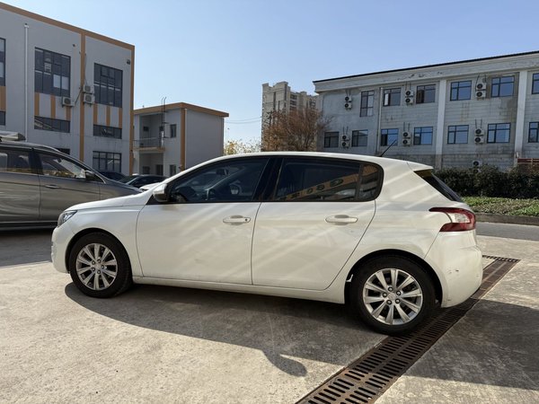Peugeot 308S 2015, 120500 км, за 4925 USD - фото 6