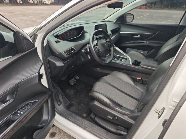 Peugeot 4008 2018, 81400 км, за 8688 USD - фото 19