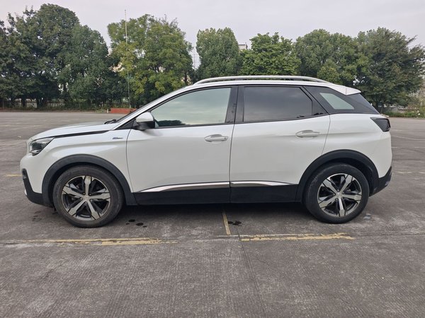 Peugeot 4008 2018, 81400 км, за 8688 USD