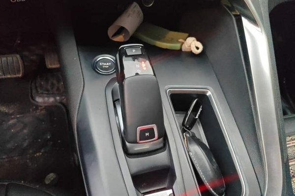 Peugeot 4008 2019, 52900 км, за 9466 USD - фото 14