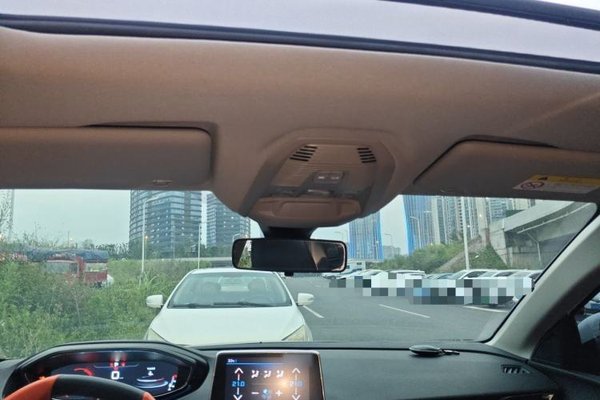 Peugeot 4008 2019, 52900 км, за 9466 USD - фото 18