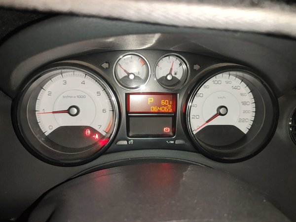 Peugeot 408 2013, 64000 км, за 3630 USD - фото 8