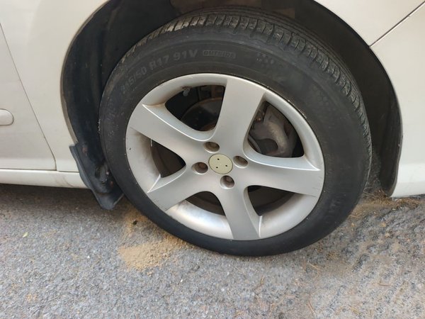 Peugeot 408 2013, 64000 км, за 3630 USD