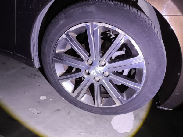 Peugeot 408 2014, 113400 км, за 4568 USD