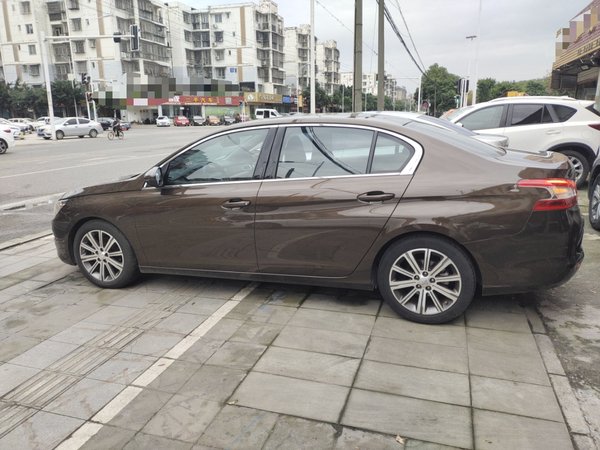 Peugeot 408 2014, 136500 км, за 4852 USD