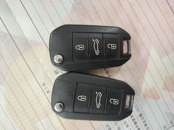 Peugeot 408 2014, 136500 км, за 4852 USD - фото 12