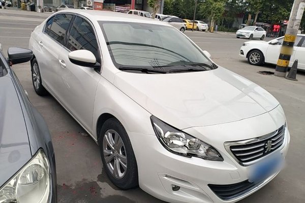 Peugeot 408 2014, 111199 км, за 4455 USD
