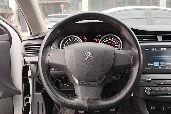 Peugeot 408 2014, 111199 км, за 4455 USD - фото 15