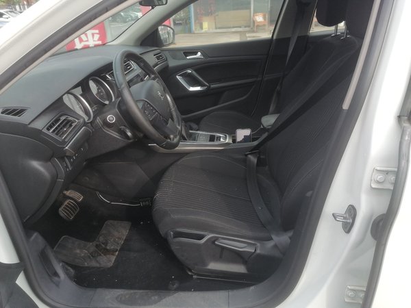 Peugeot 408 2014, 140600 км, за 4728 USD - фото 6