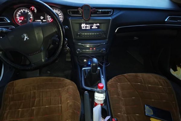 Peugeot 408 2014, 147800 км, за 2477 USD - фото 10