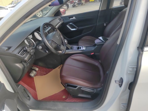 Peugeot 408 2015, 116700 км, за 5552 USD - фото 16