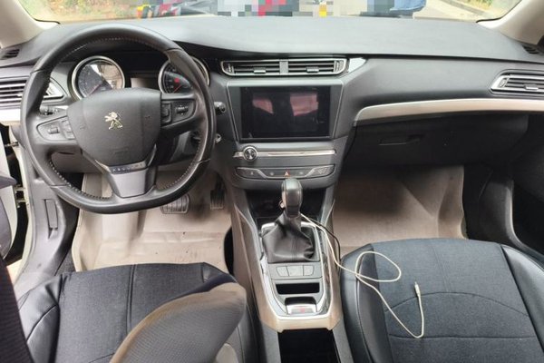 Peugeot 408 2015, 137100 км, за 4279 USD - фото 6