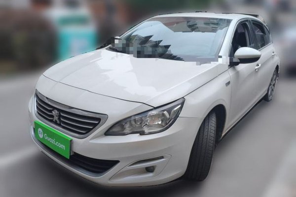 Peugeot 408 · 2015 год