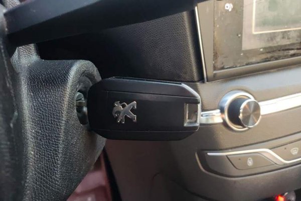Peugeot 408 2016, 113800 км, за 3872 USD - фото 20