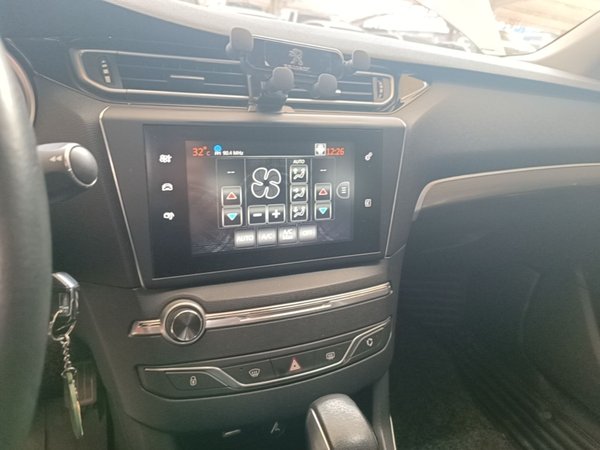 Peugeot 408 2016, 121199 км, за 5265 USD - фото 16