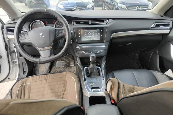 Peugeot 408 2016, 141200 км, за 4950 USD - фото 13