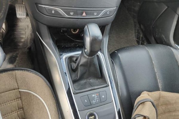 Peugeot 408 2016, 141200 км, за 4950 USD - фото 17