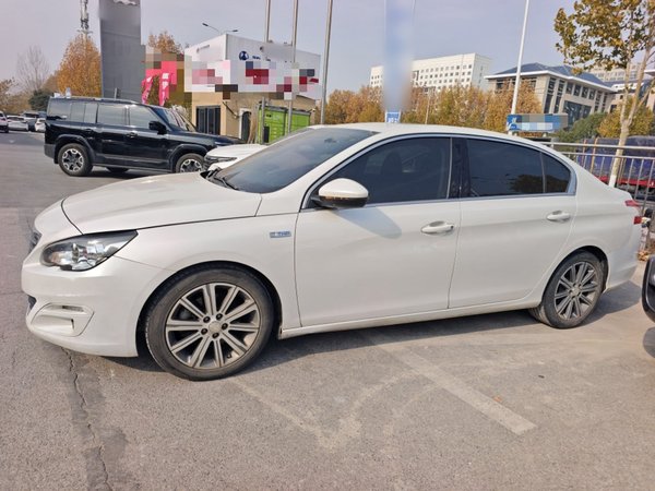 Peugeot 408 2016, 145300 км, за 4802 USD