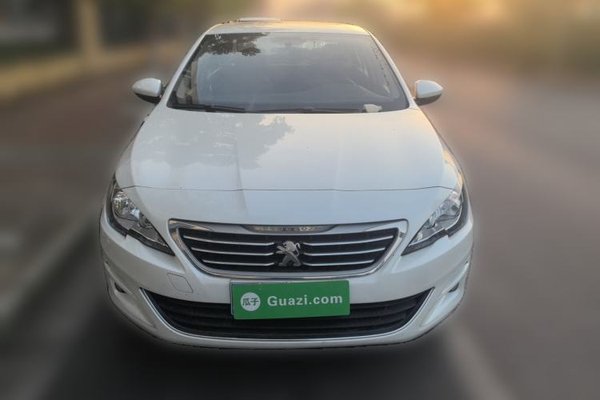 Peugeot 408 2016, 59900 км, за 4324 USD
