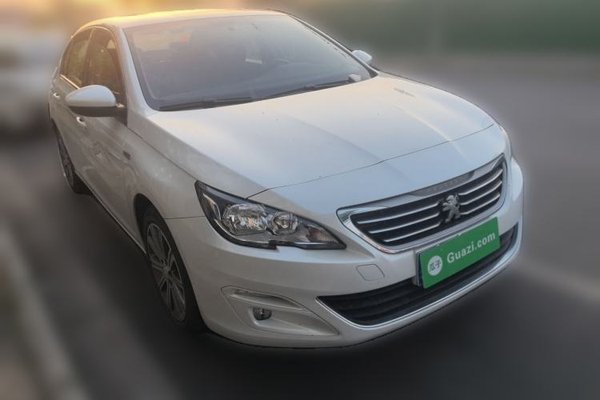 Peugeot 408 2016, 59900 км, за 4324 USD